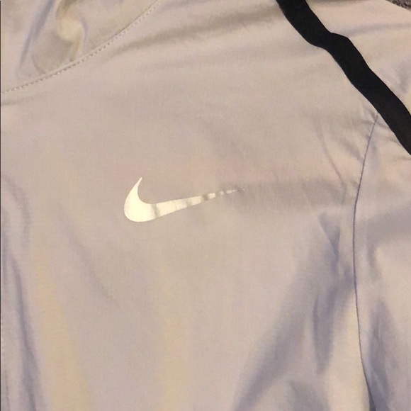 Nike Jacket - Picture 2 of 4